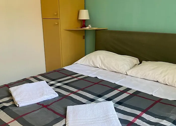 Apartment Bright And Cozy In Monti Rom